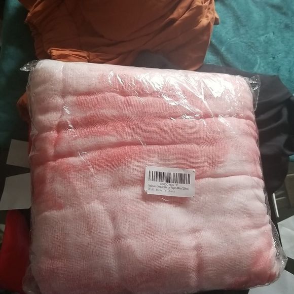 Pink & White Gauze Mesh Halloween Decor, Scarf, Cover Up, New 800cm X 235cm - Picture 13 of 14